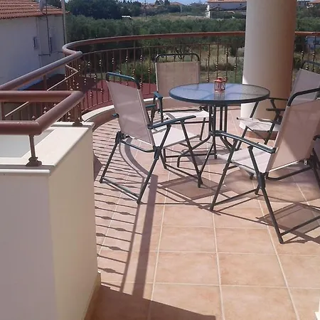Theano Apartment